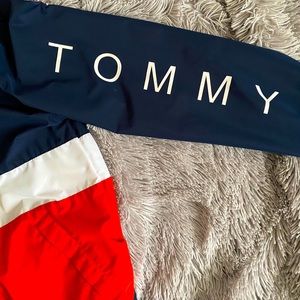 TOMMY HILFIGER windbreaker